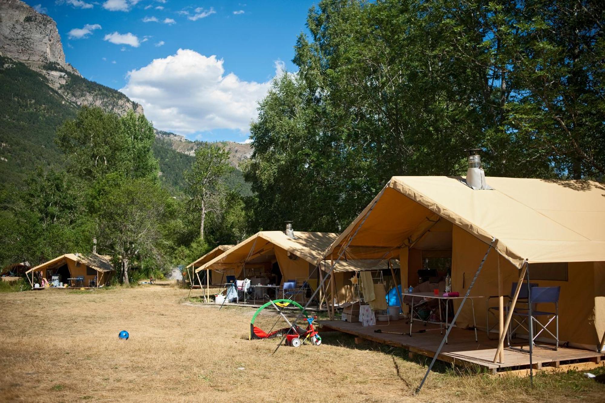 Huttopia Вальлуиз Экстерьер фото